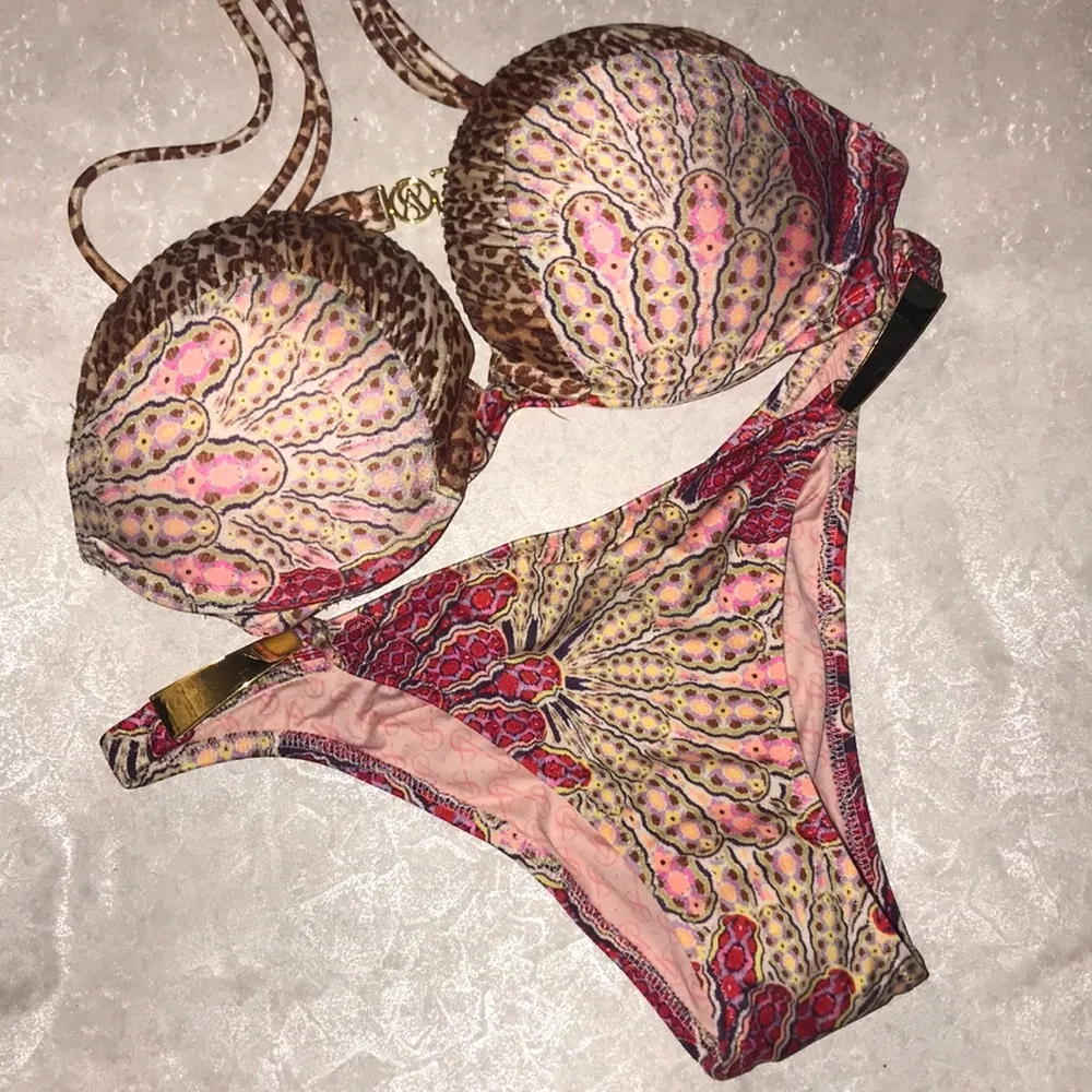 Victoria Secret Swim Bombshell Push Up - Image 6