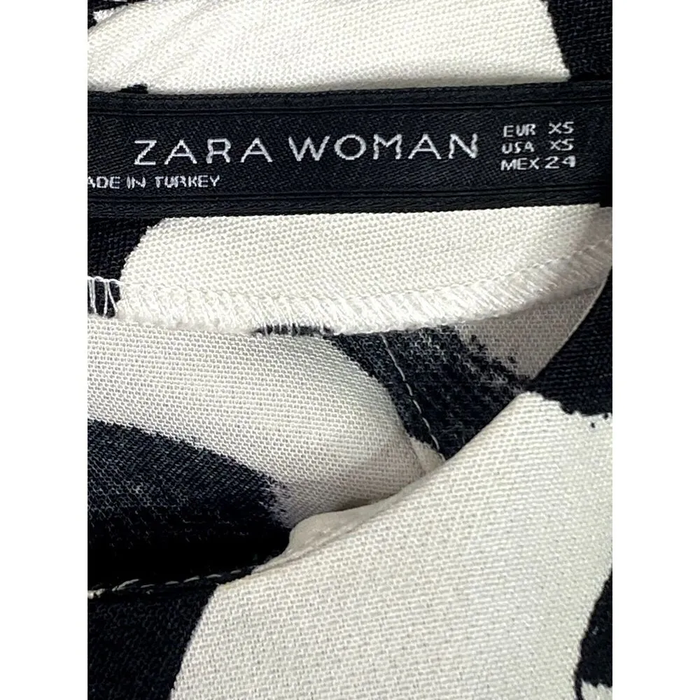 Zara Abstract Paint Stroke Boxy Blouse Short Sleeves Zip Up Back XS Black White - Image 7