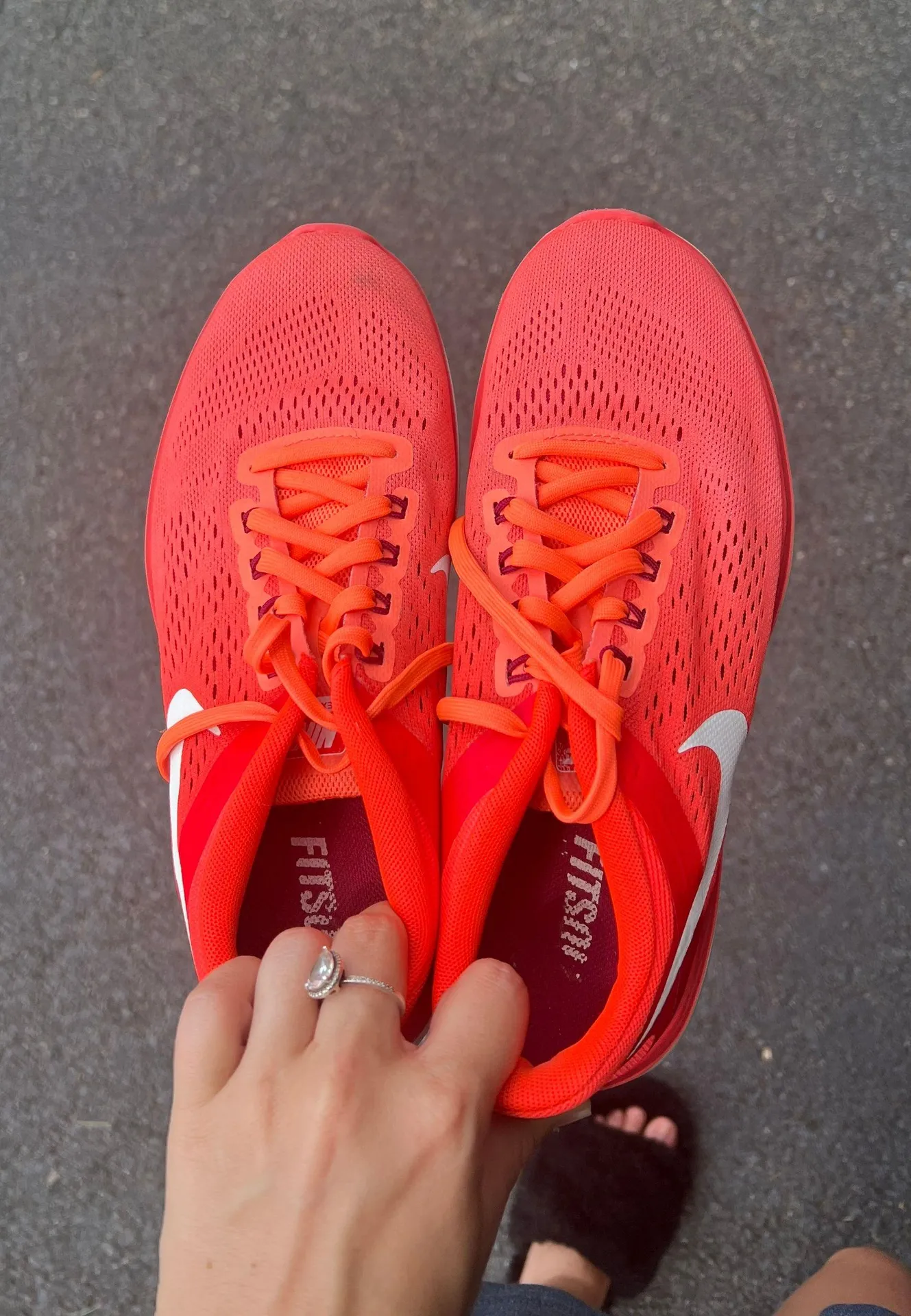 Running Shoes - Image 4