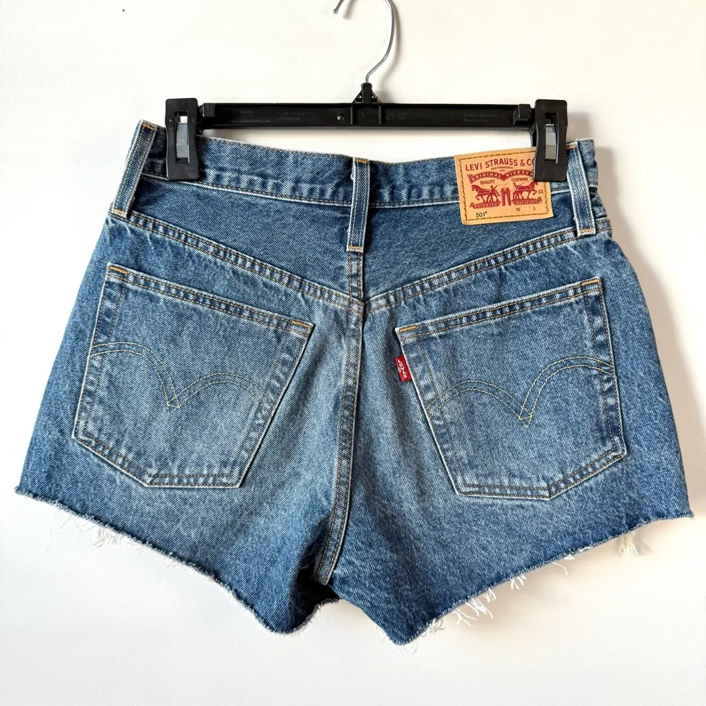 Levi’s 501 Cutoff Denim Shorts Blue 26 - Image 3