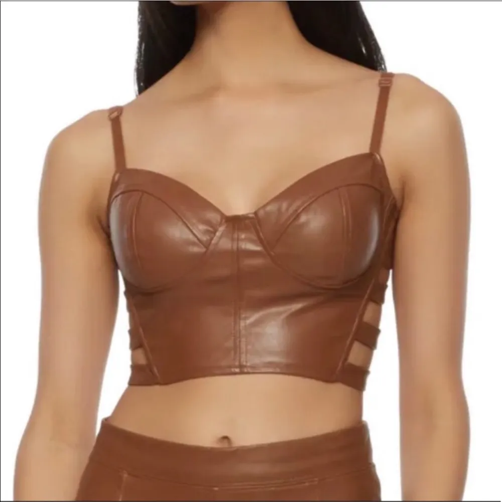 Hesperus NWOT nude cropped corset Large - Image 2
