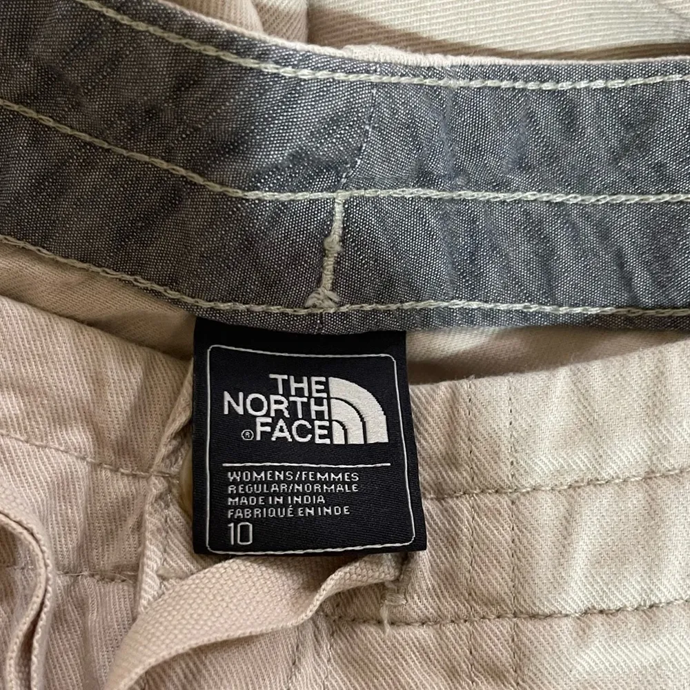 Women’s  beige utility straight leg drawstring pants size 10 - Image 3