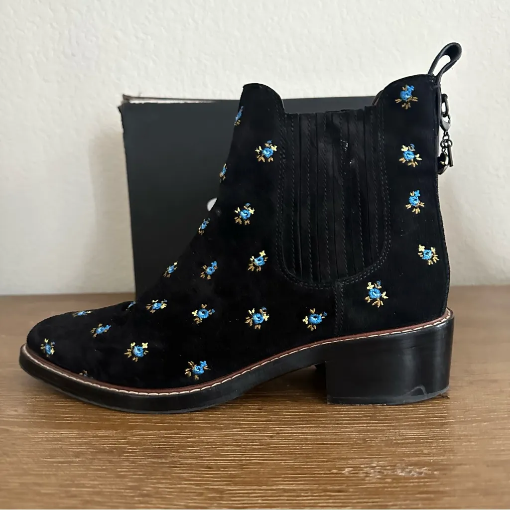Coach Bowery Black Suede Floral Embroidery Chelsea Ankle Boots Booties Size 10 - Image 12