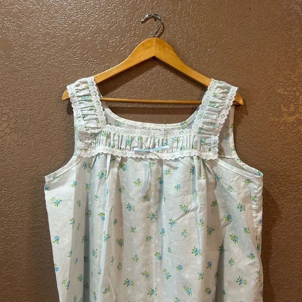 Vintage JCPenney Women’s Large Blue White Sleepwear Gown - Image 4