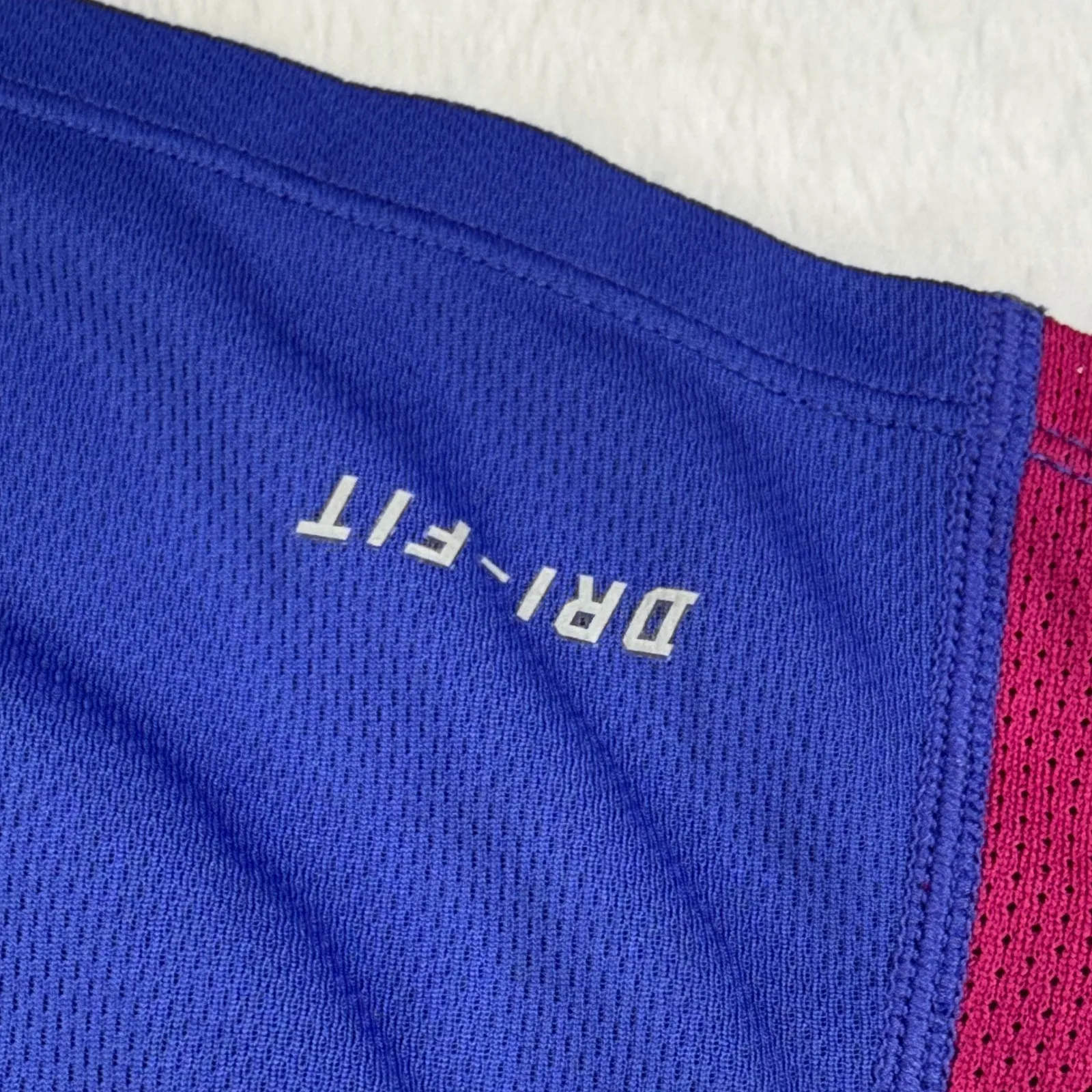 Nike Running Dri-Fit V Neck Long Sleeve Top Womens Medium Blue‎ Pink Athletic - Image 6