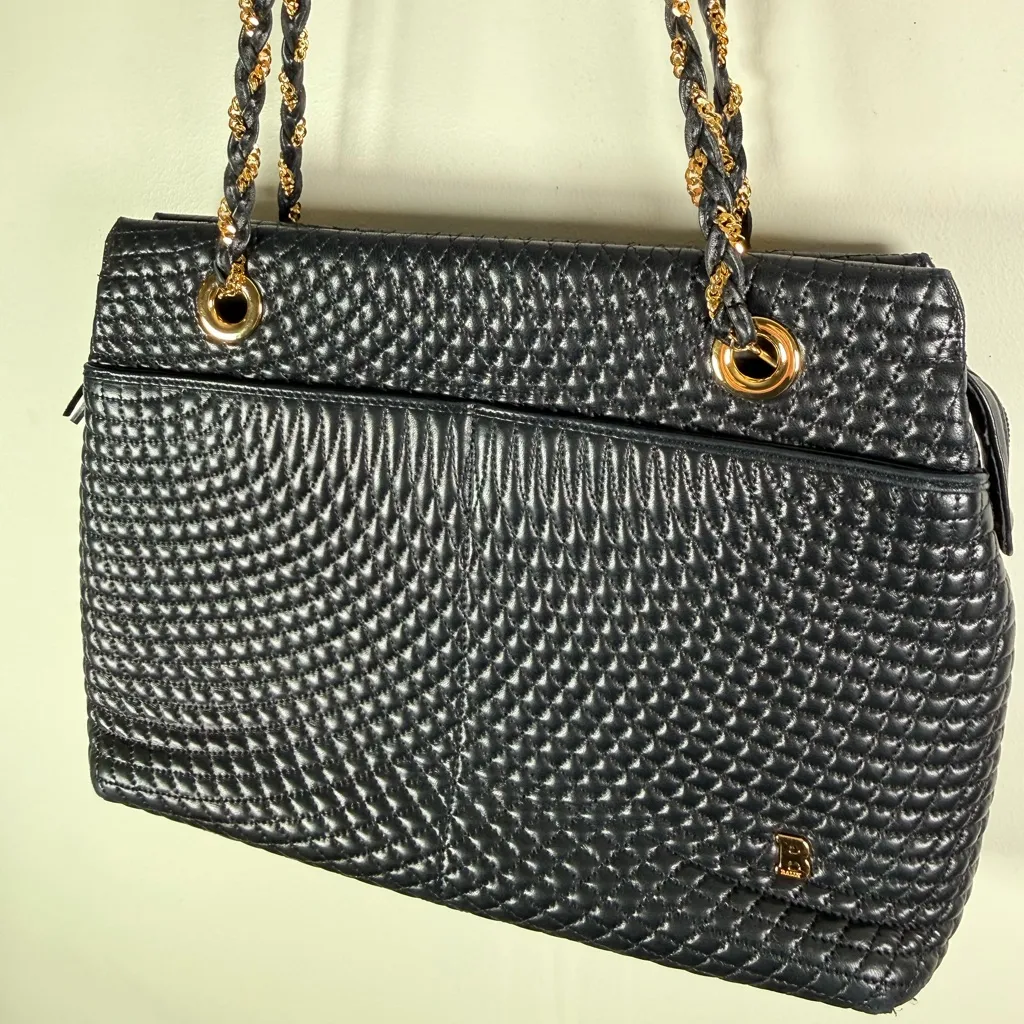 Vintage Bally Black Quilted Leather Chain Shoulder Bag Gold Hardware - Image 4