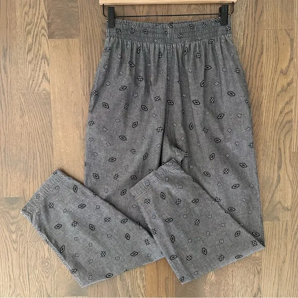 Vintage Chaus Sport Medallion Printed Tapered Pants in Heather Grey Size Medium - Image 1