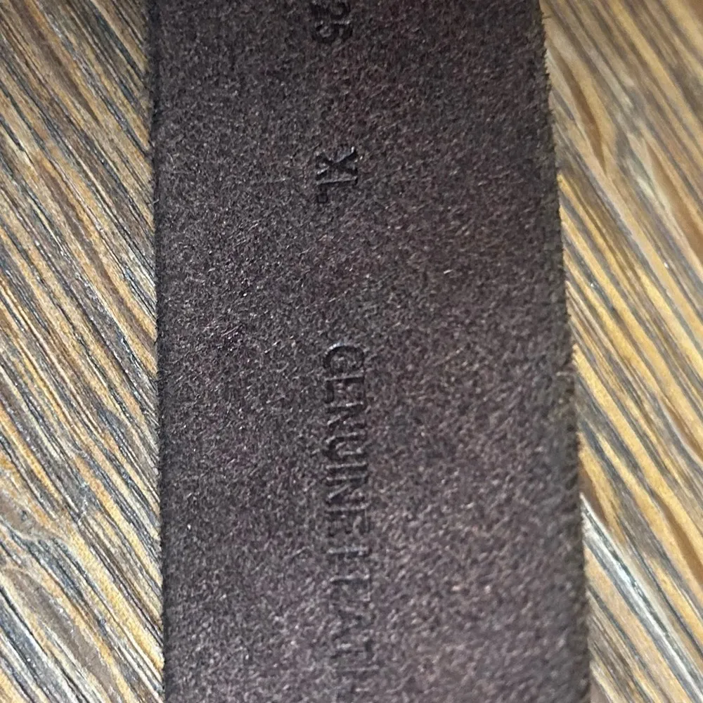 Brown Leather Belt Embossed Pink Flowers/Green Leaves Brass Toned Buckle: XL - Image 5