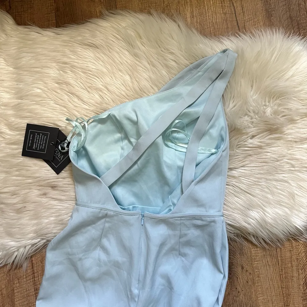 IEENA FOR MAC DUGGAL One Shoulder Jersey Mermaid Gown In Powder Blue - Image 8