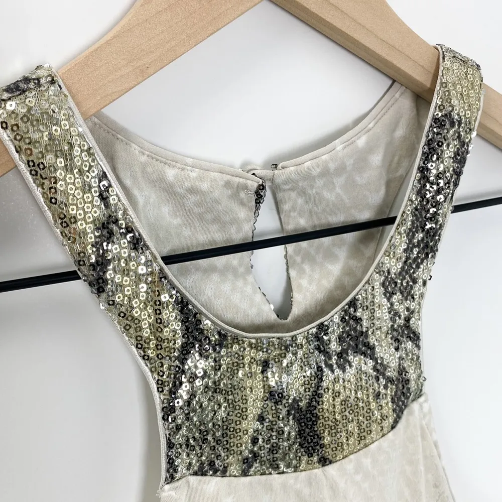 Express Snakeskin Embellished Halter Tank Top Cream Medium INV080 - Image 3