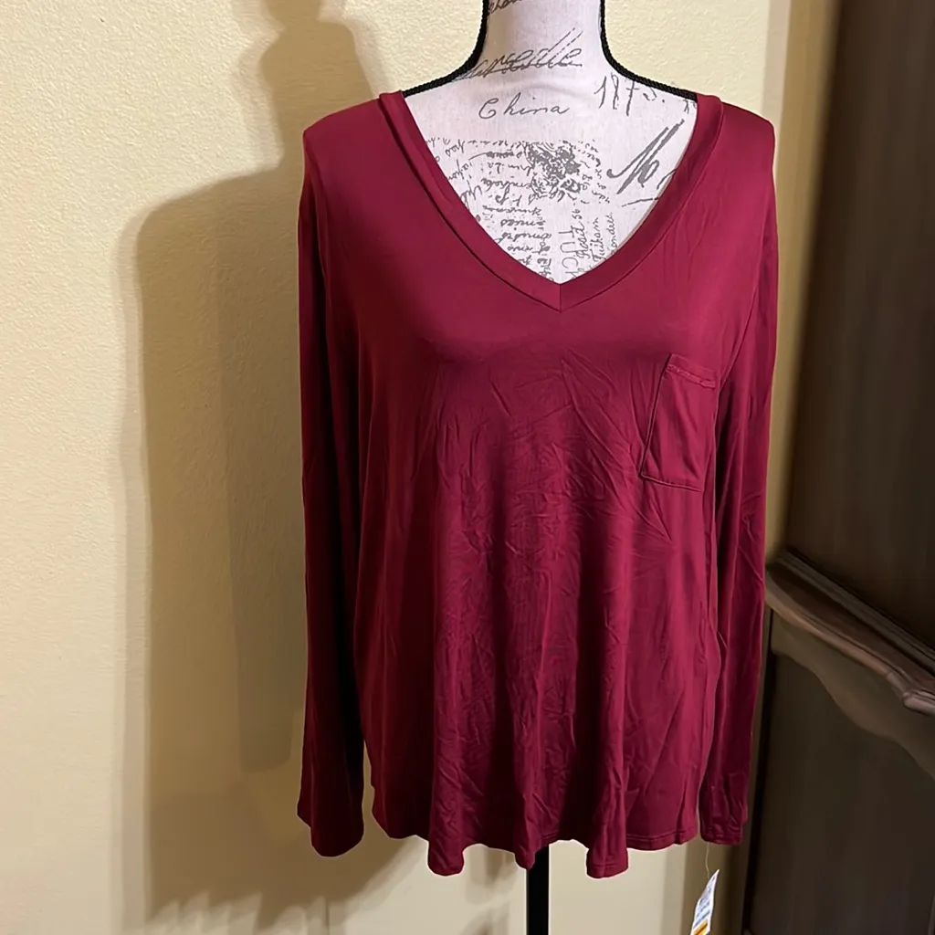 Alfani Intimates V- Neck Long Sleeve Lounge/ Sleep Top - Image 2