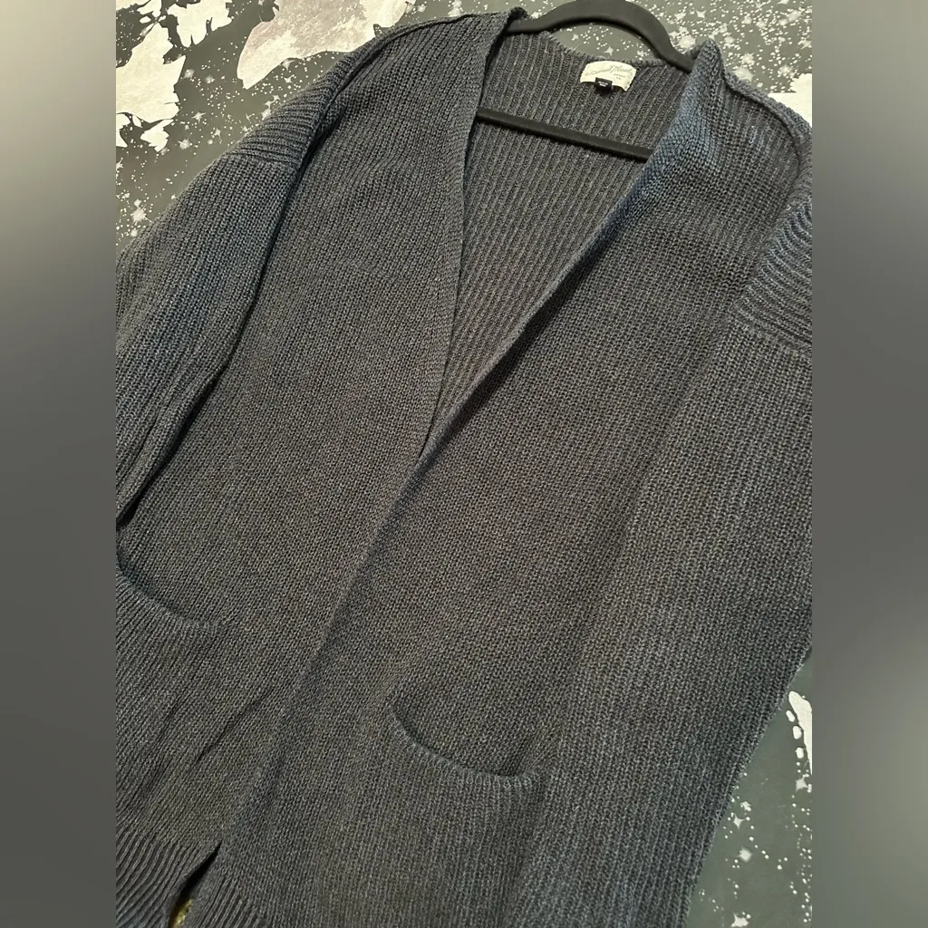 Universal Thread Oversized Womens Cardigan - Image 2