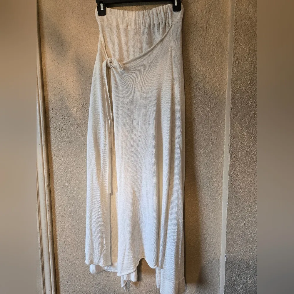 Free People Beach lvory Wrap Style Pants Bohemian Wide Leg XS - Image 2