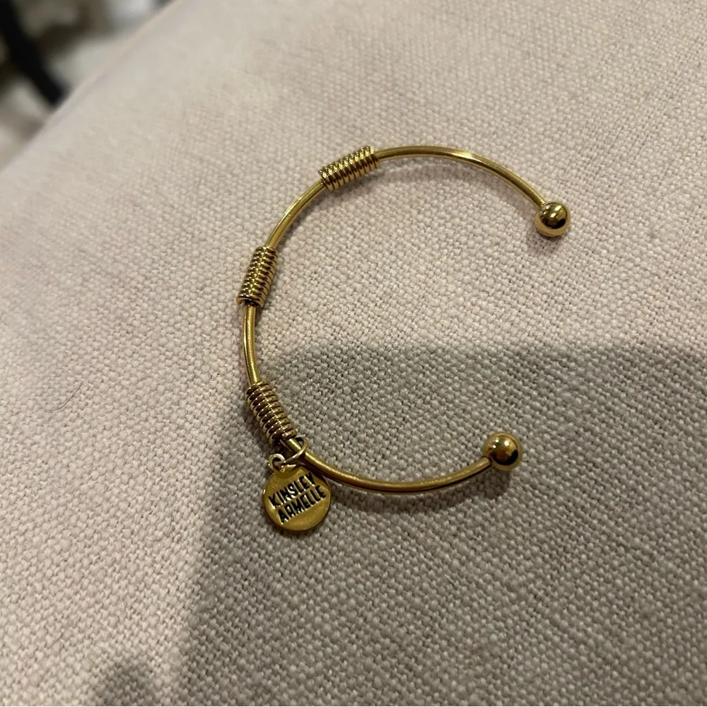 Kinsley Armelle Jessa Bracelet Gold - Image 6