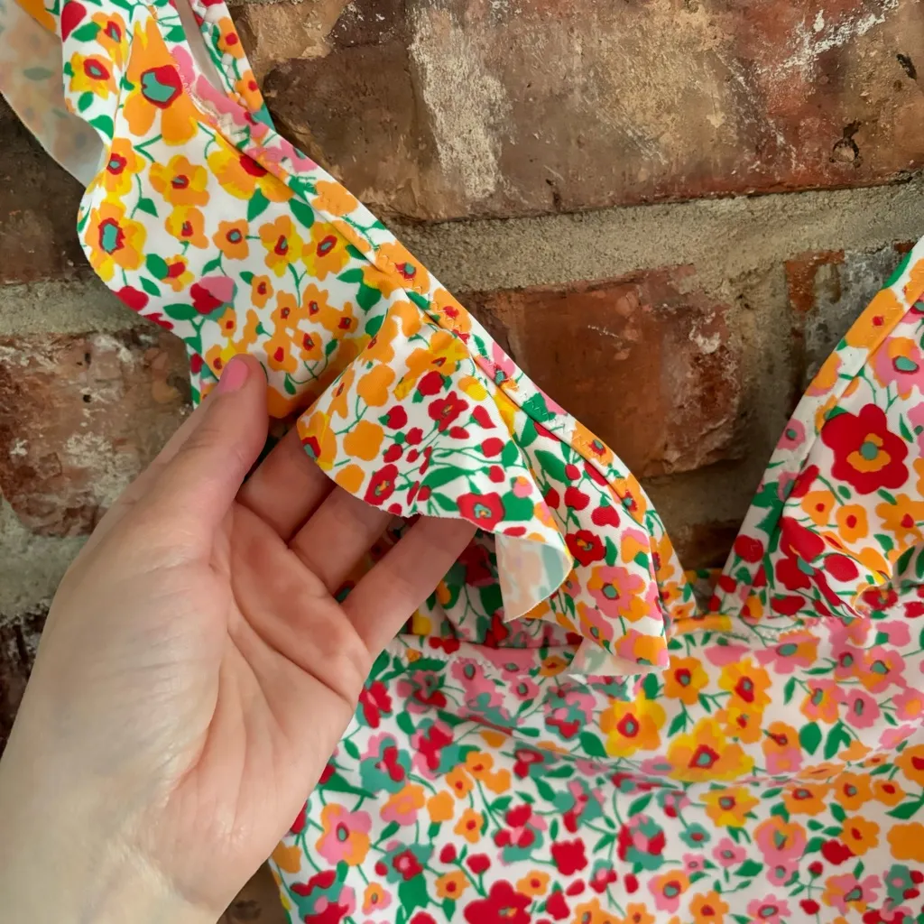 J. Crew Floral Ruffle One Piece Swimsuit, XS Yellow - Image 4