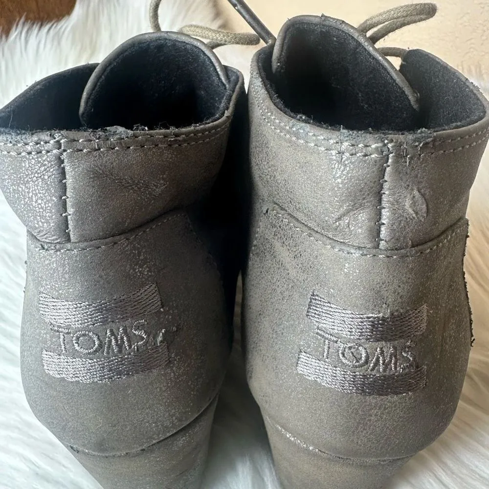 TOMS Desert Metallic Wedge Bootie Size 7.5 - Image 5
