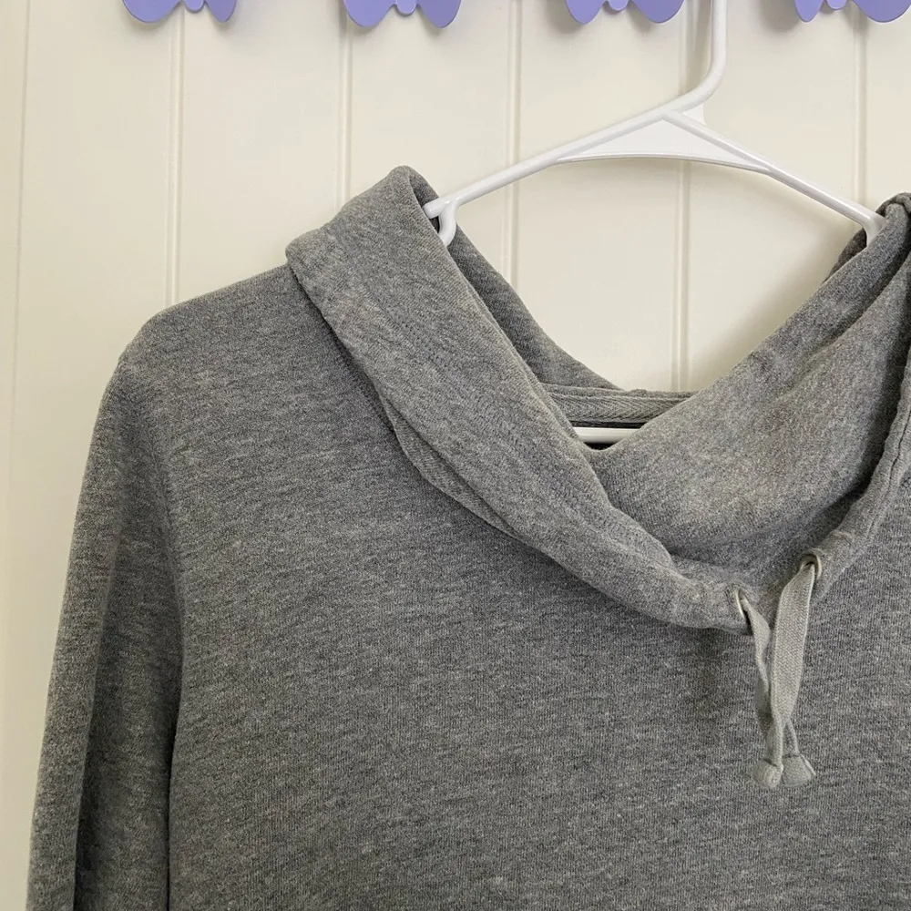 EUC Made For Life women’s gray cowl neck drawstring hooded sweatshirt top medium - Image 2