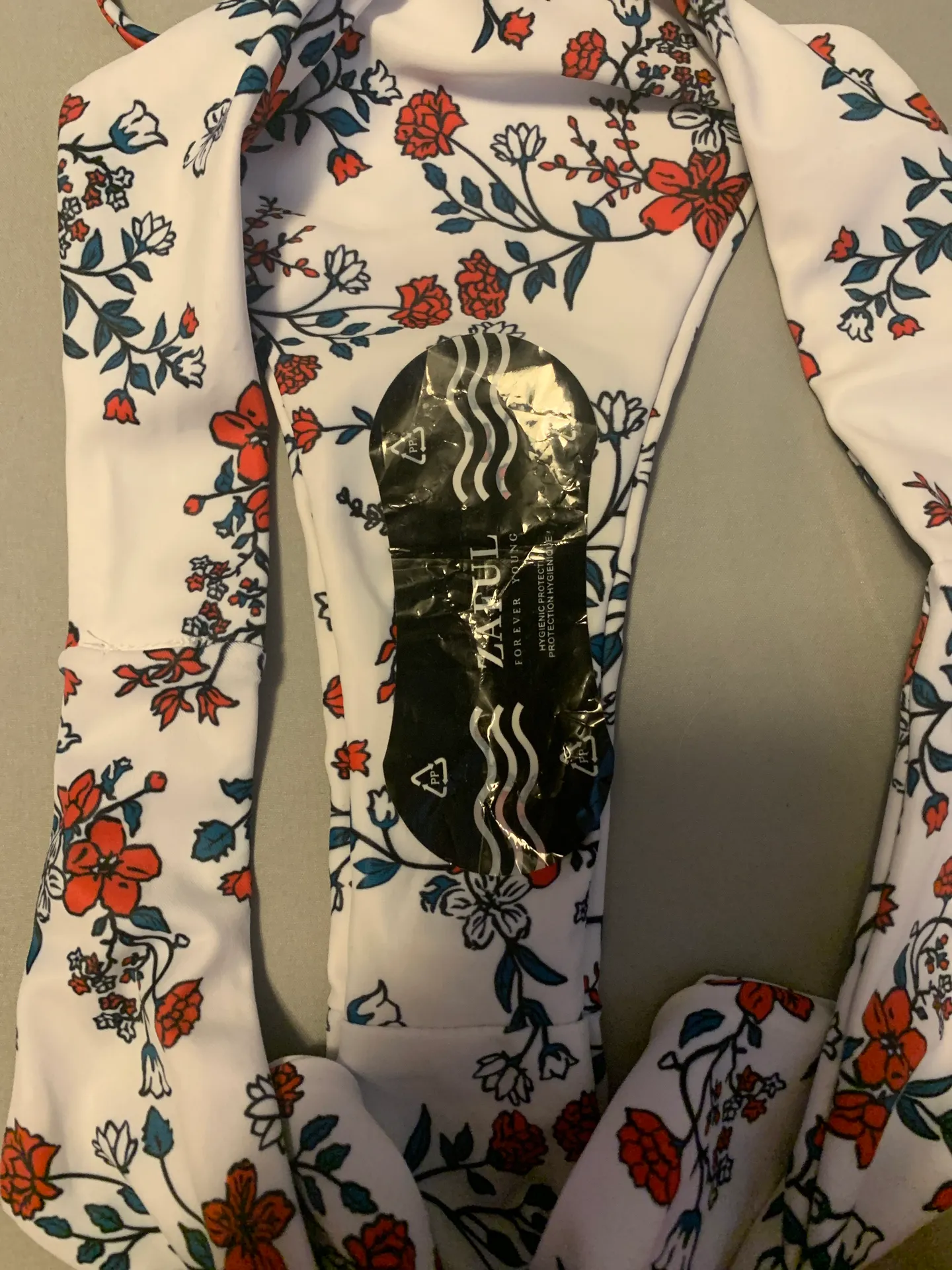 Zaful Bandeau Bikini set - Image 3