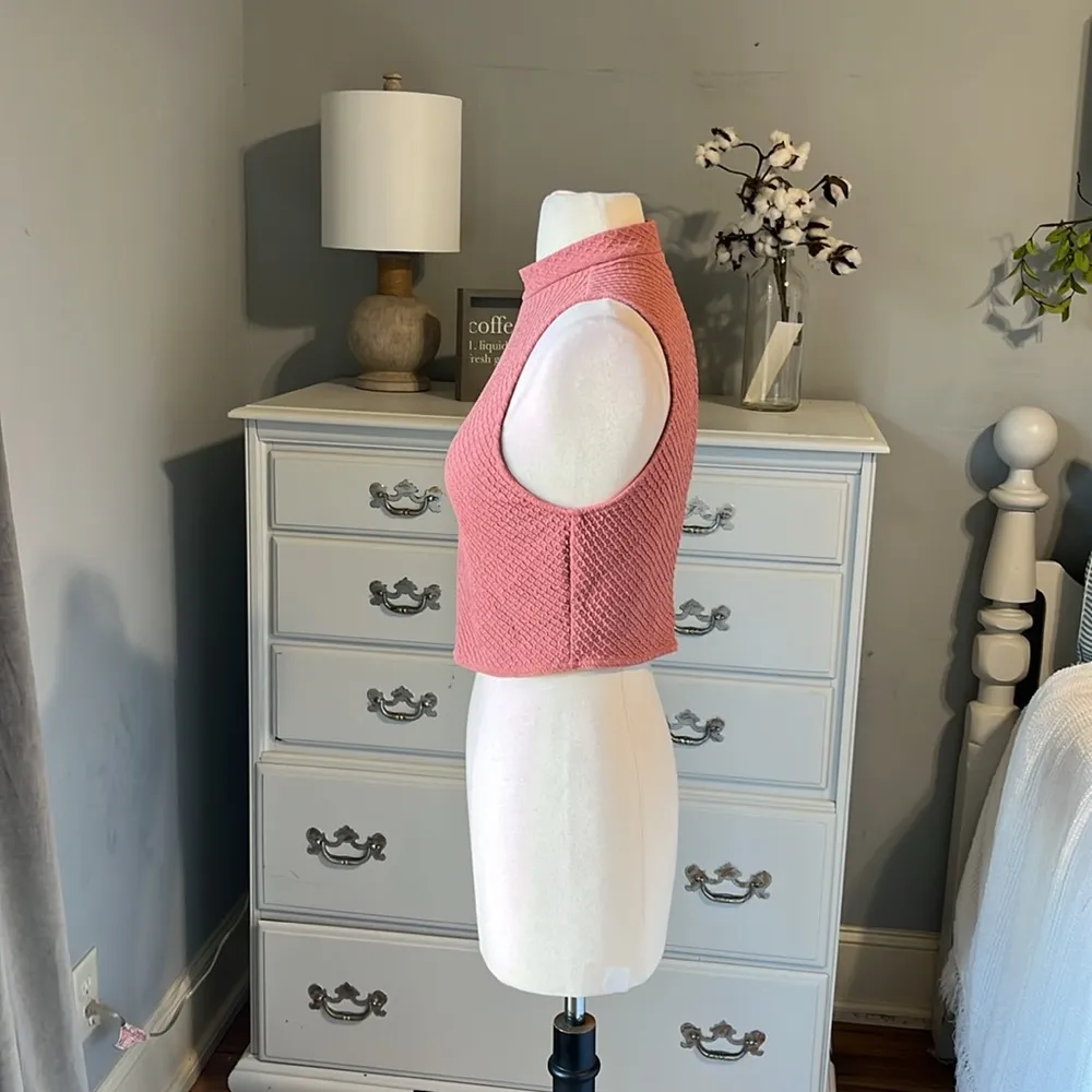 Blush Top Cropped Waffle Form Fitting Shirt Waffle Tank Zip Back Womens M - Image 6