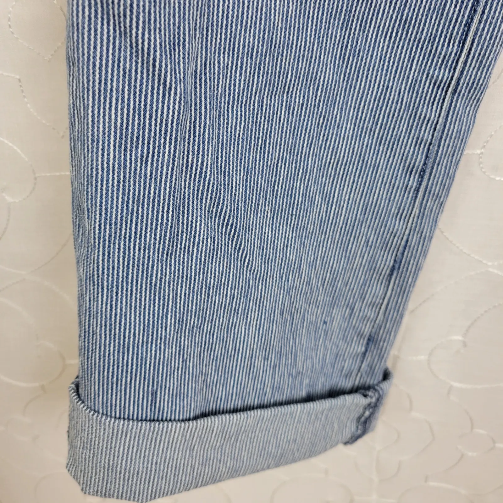 Diane Gilman Womens Jeans Size 8 Blue Denim Striped Cuffed Baggy - Image 4