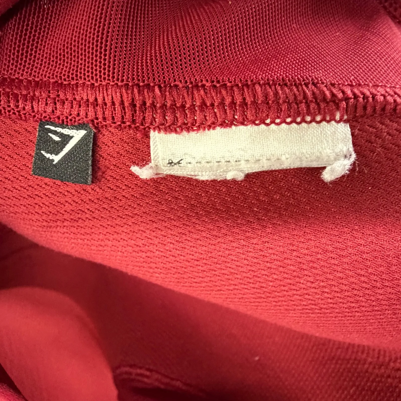 Gymshark Mesh Neckline Sports Bra S Red Racerback High Impact Support Fitness - Image 6