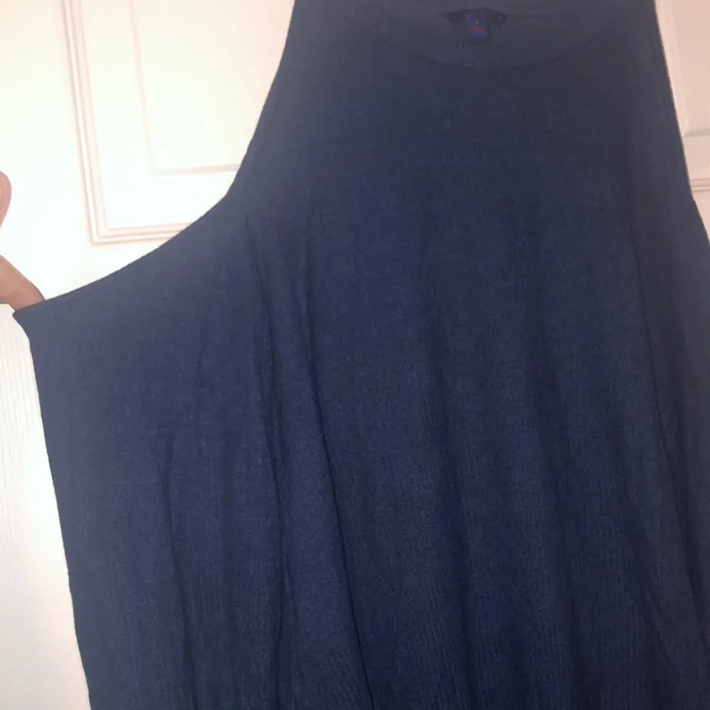 Blue cold shoulder long sleeve - Image 2