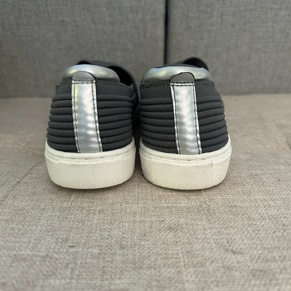 Super cute Kelly & Katie gray slip ons - barely worn! - Image 2