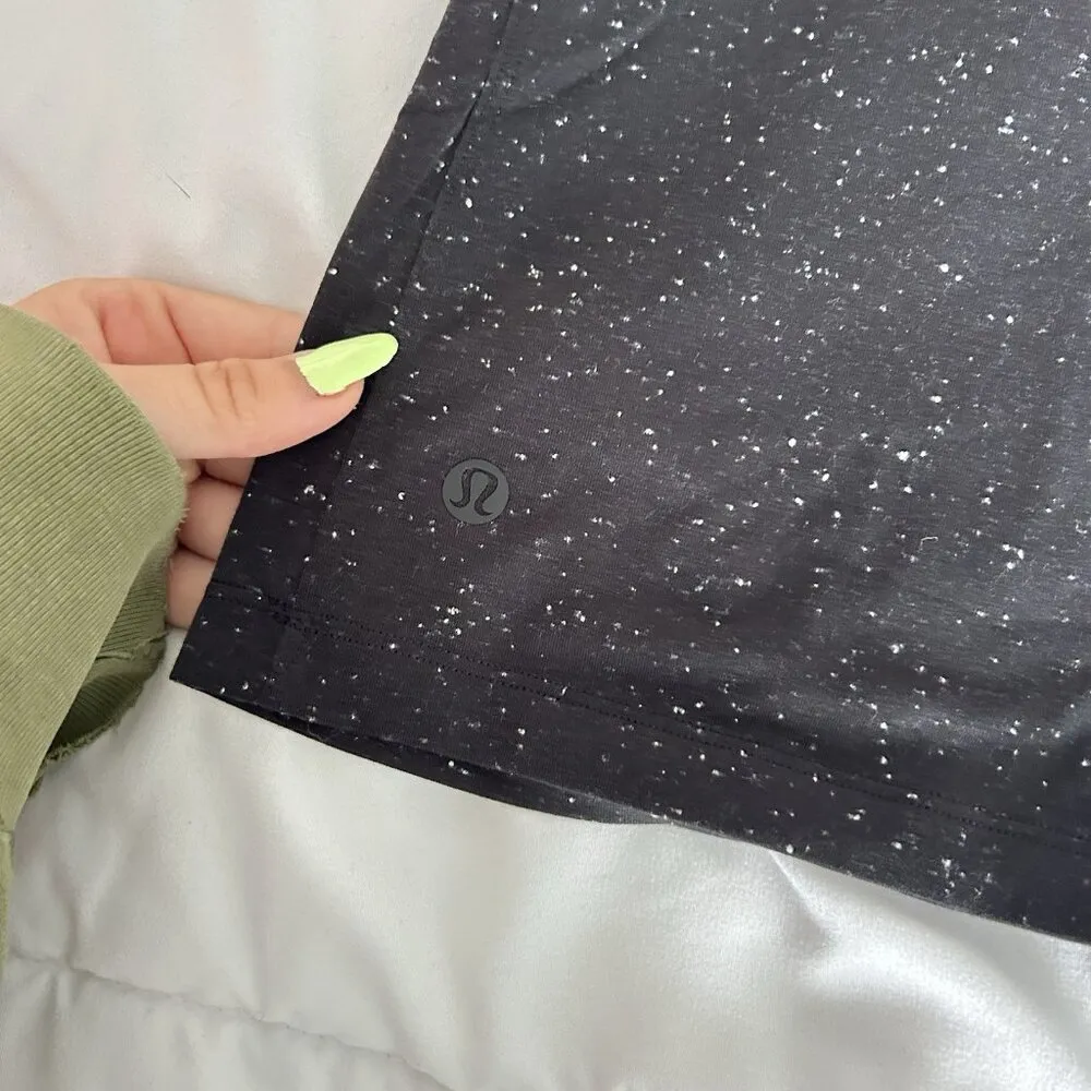 Lululemon Time to Restore Top Sleeveless Tank Mock Neck Black White Yoga Size 4 - Image 6