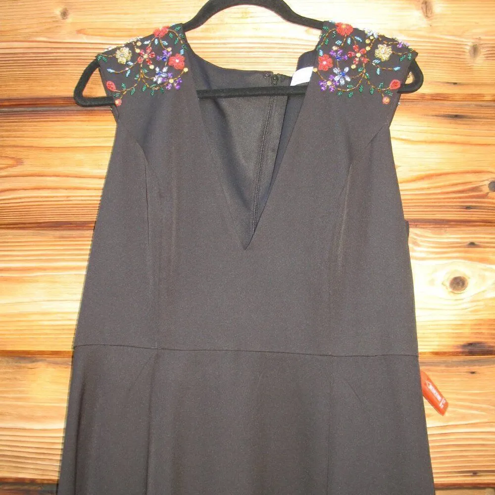 NWT Mac Duggal  Beaded Cap Sleeve V Neck Gown Dress Black 14 - Image 8