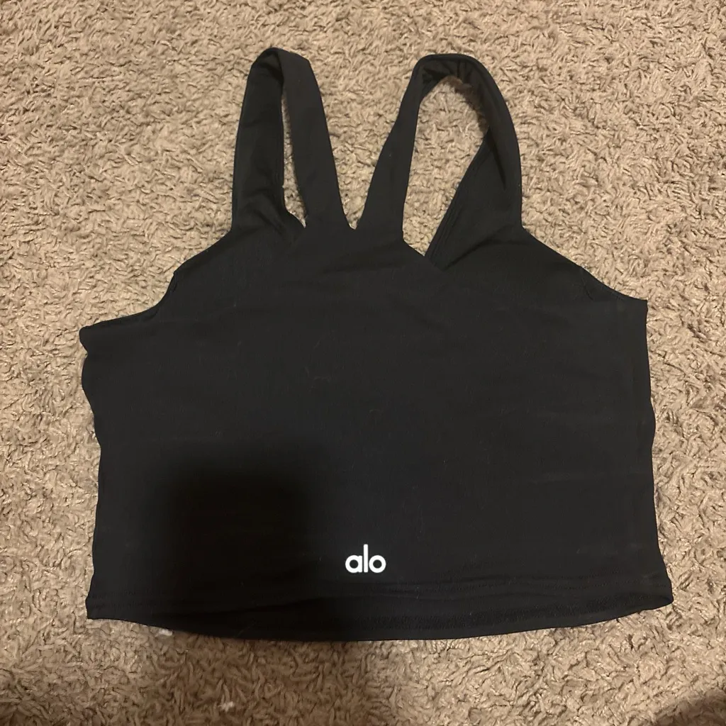 Alo Black Tank Top - Image 2