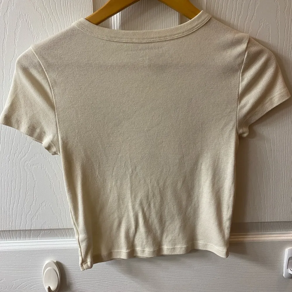 American Eagle Butterfly Graphic T - Image 5