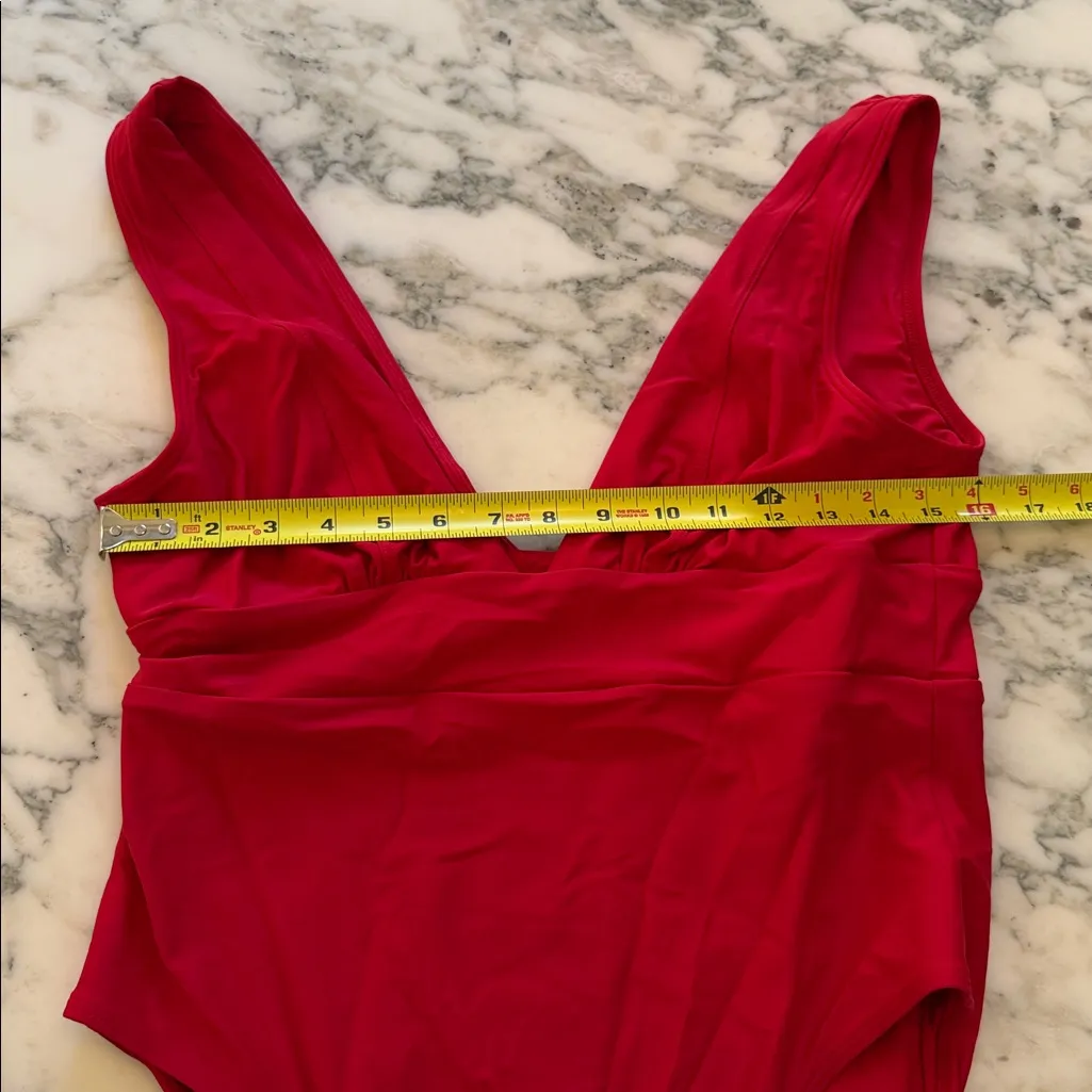 NWOT Quince Cherry Red Women’s Italian Plunge One-Piece Swimsuit Sz XL 🍒 - Image 8