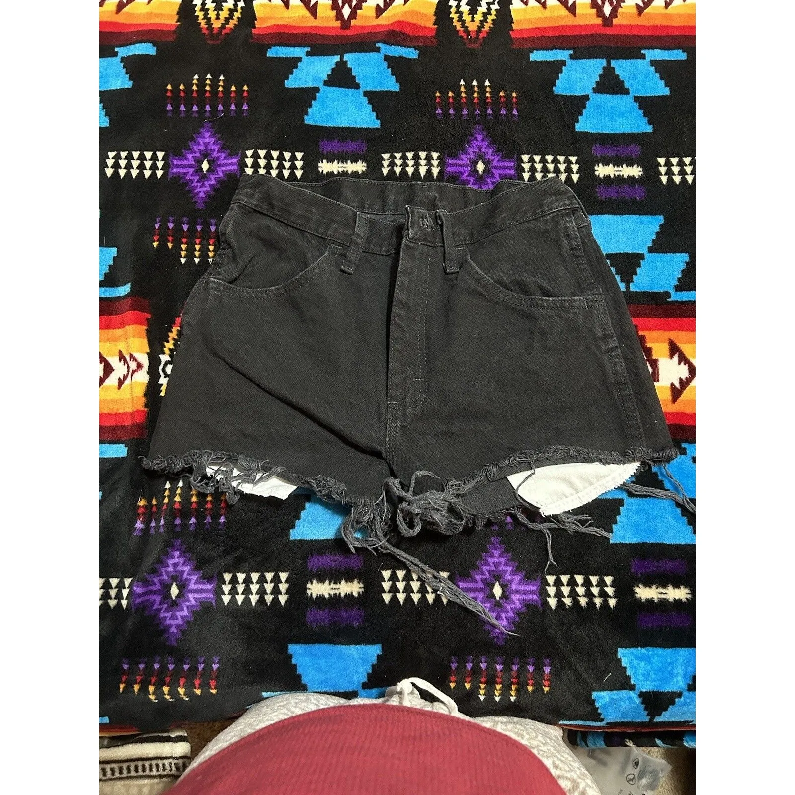 Rustler Vintage Black Cutoff Shorts - Image 4