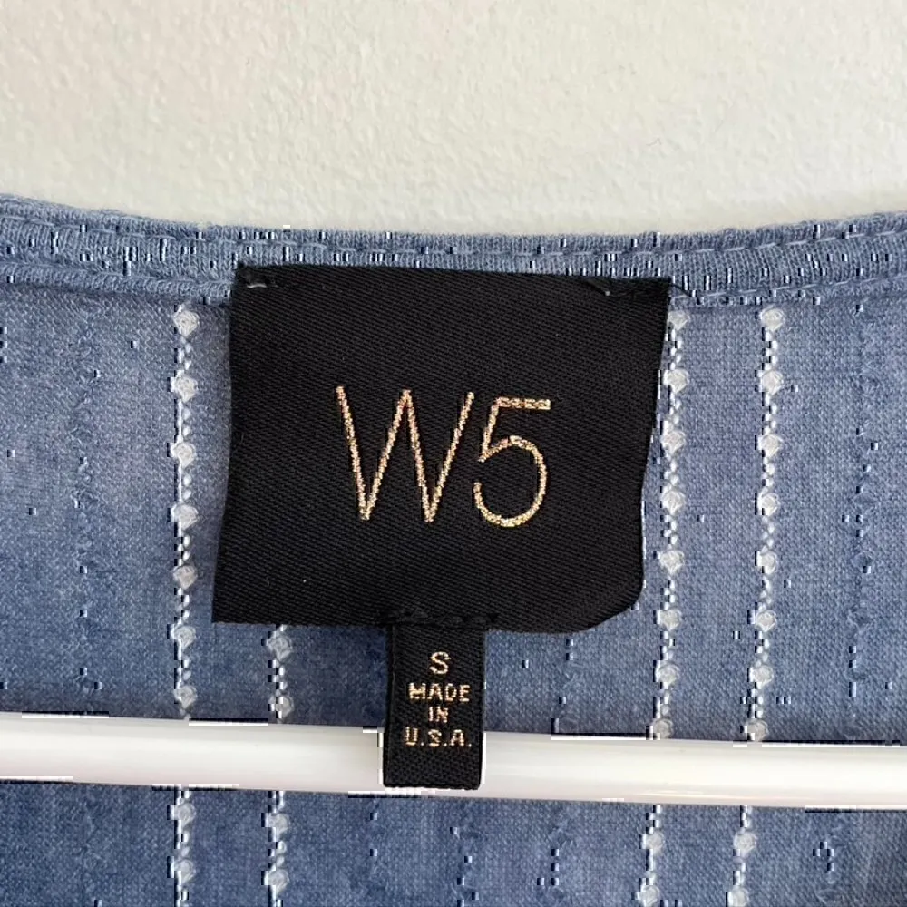 W5 ANTHROPOLOGIE Mariana Blouse Dot Stripe Blue White Ruffle 3/4 Sleeve Boho Top - Image 5