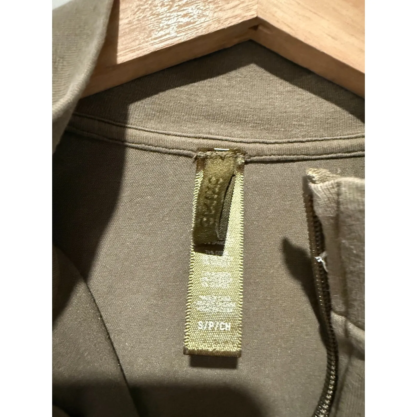 SKIMS Full Zip Outdoor Track Jacket Women Sz S Olive Green Cropped Fitted - Image 3