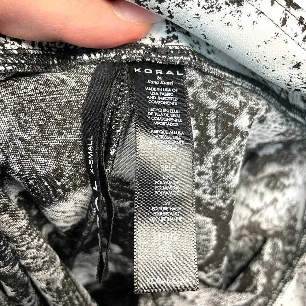 Koral Drive Python High Rise Leggings Snakeskin Print Size XS‎ - Image 6