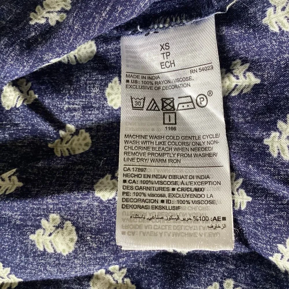 Old Navy Printed Tie-Neck Swing Dress - Image 8