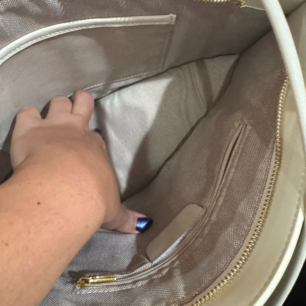 Beige and White Handbag Tan - Image 3