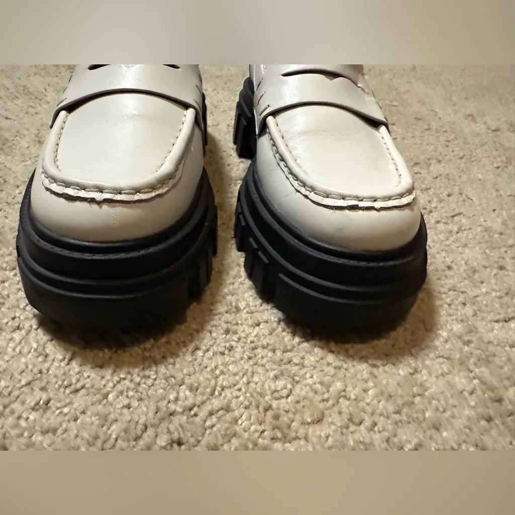 Women’s Marc Fisher Cream Loafers with chunky Black Soles - Image 2