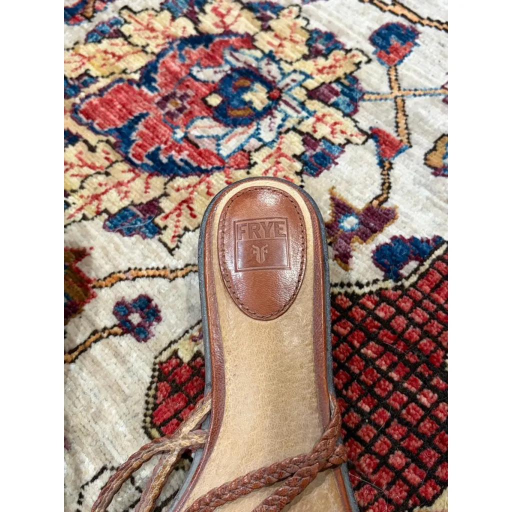 Frye Braided Leather Thong Sandals Brown Studded Footbed Boho Western Women’s - Image 3