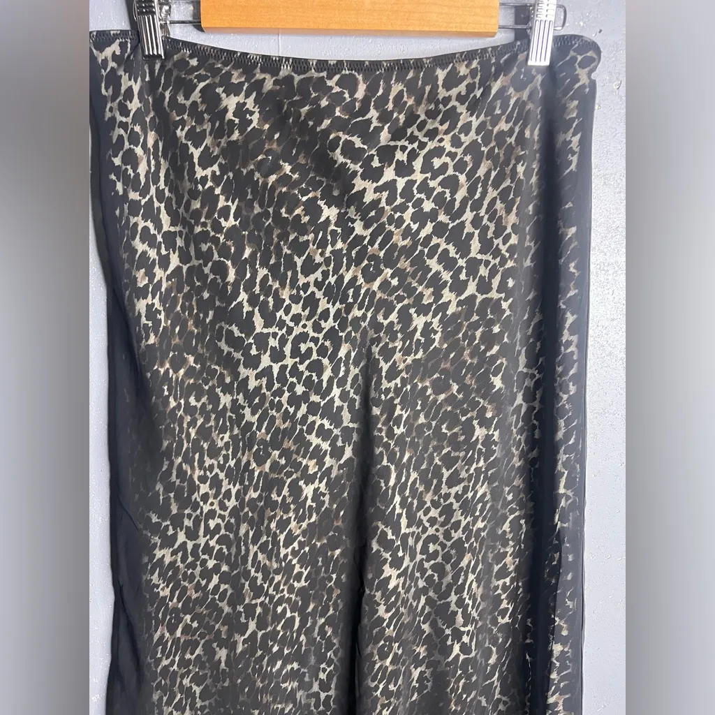 MANGO Rocio Leopard Print Maxi Skirt in Size XLarge - Image 5