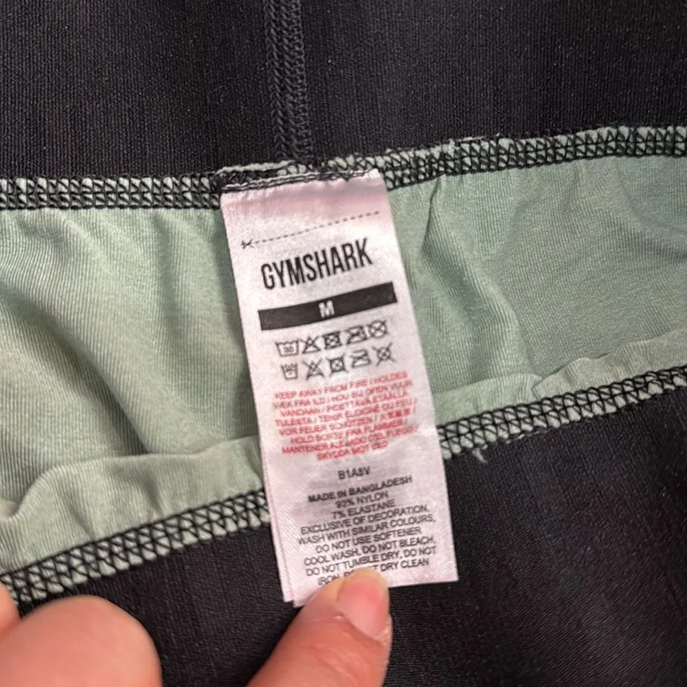 Gymshark Vision 3 pieces Long Sleeve Crop Top sports Bra and leggings size M - Image 8