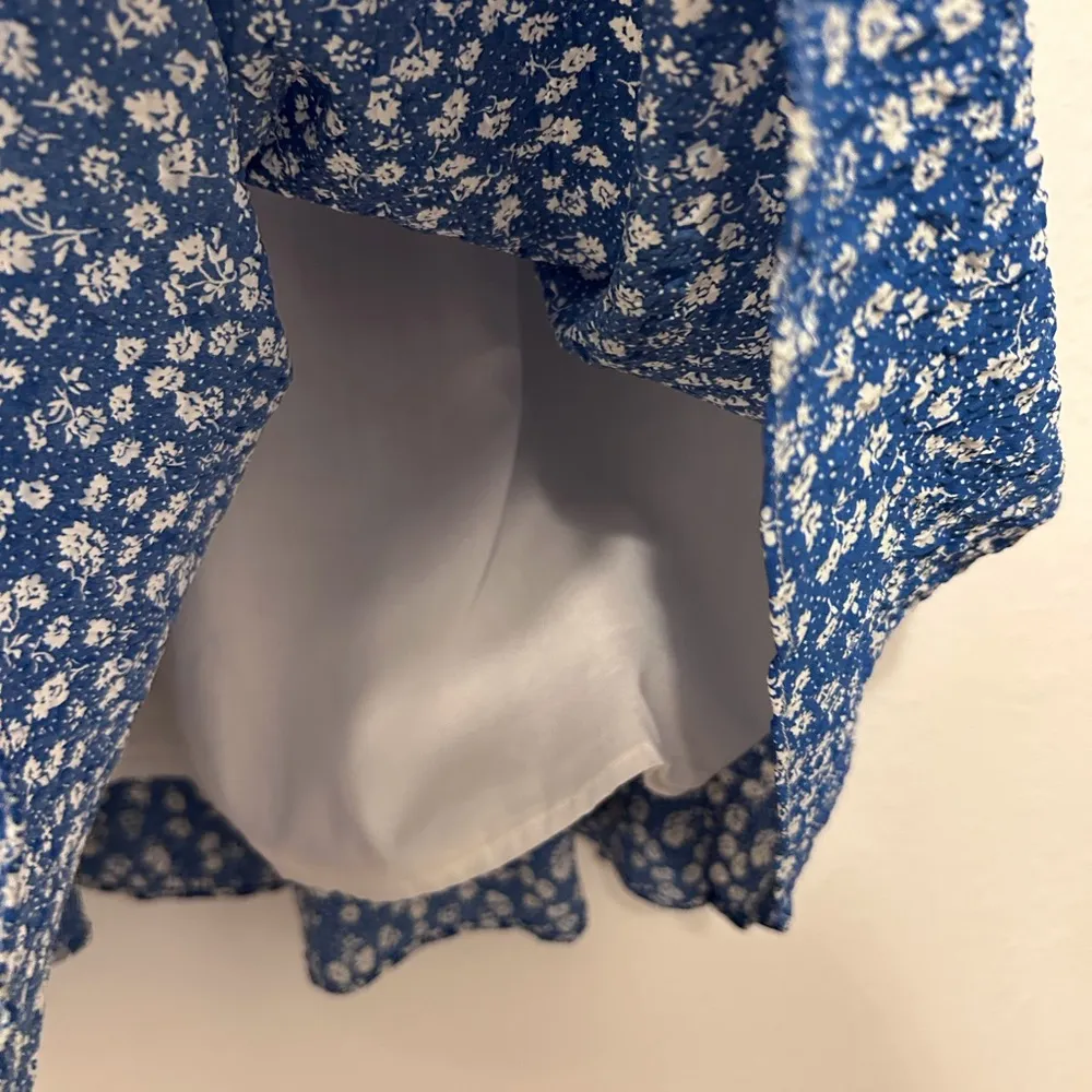 Tuckernuck Hyacinth House floral lined ruffle short sleeve size medium - Image 4