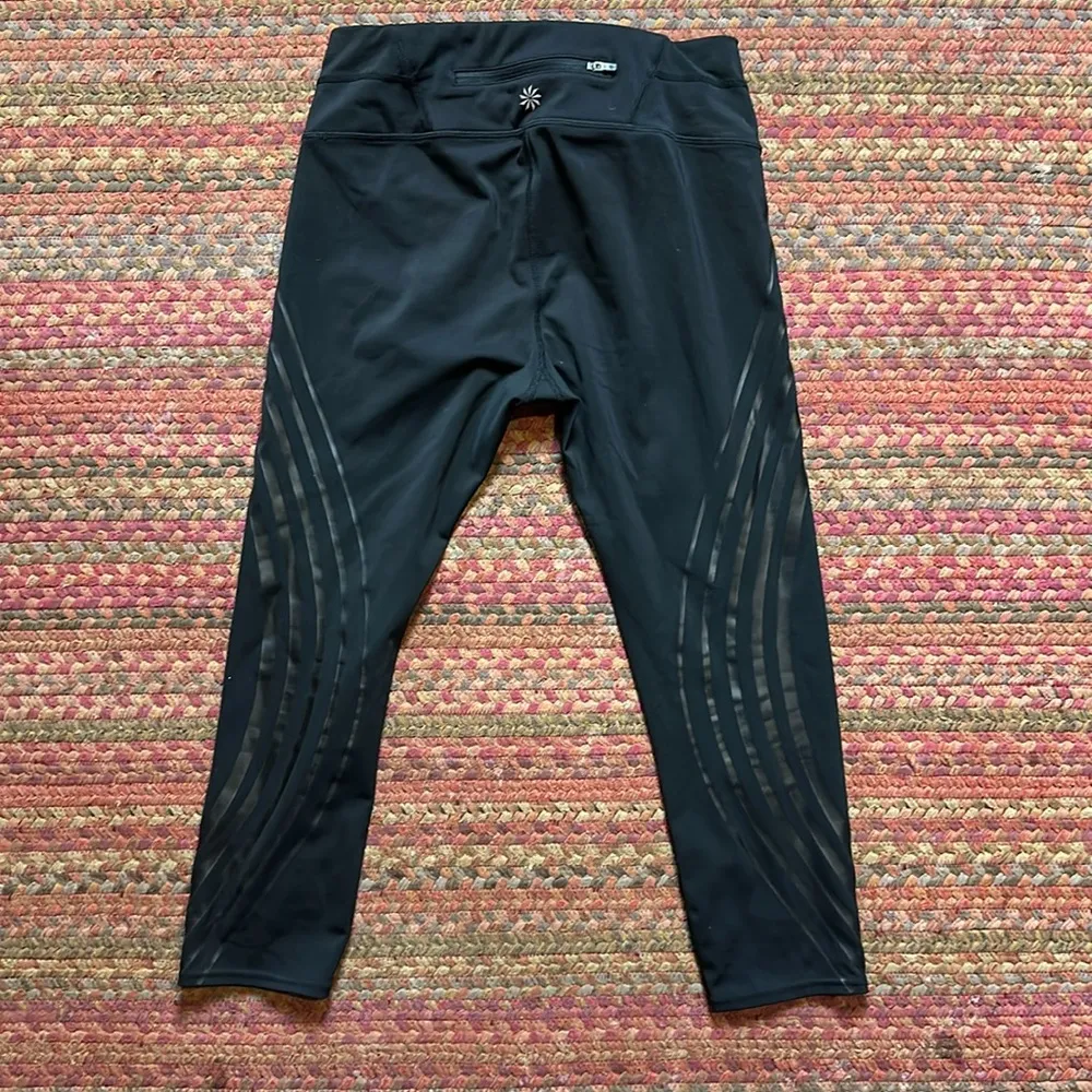 ATHLETA BLACK CROP RUN REFLECTIVE LEGGINGS - Image 4