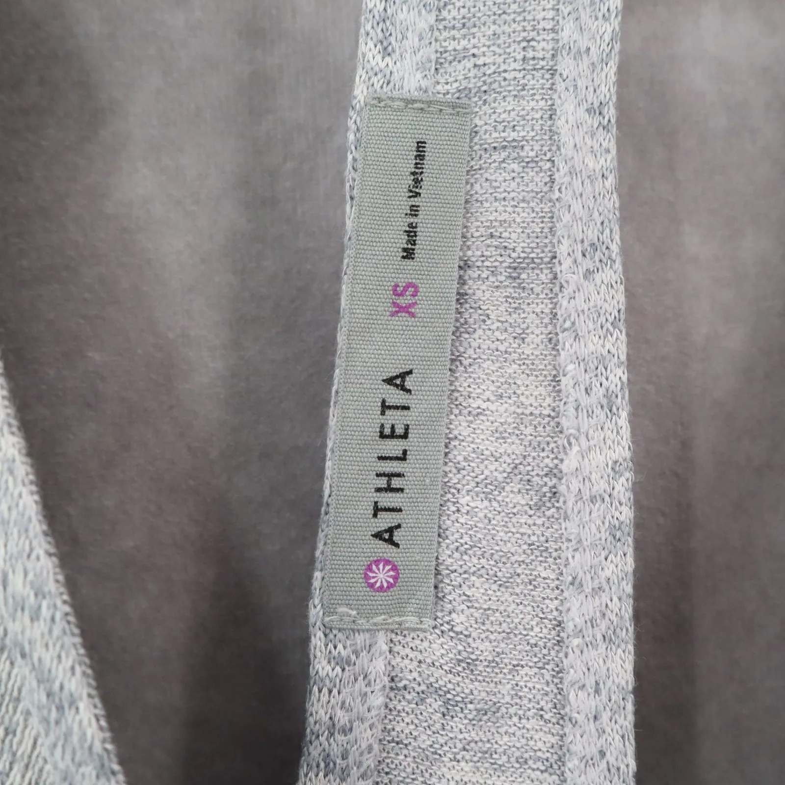 Athleta Gray Long Sleeve Knit Tunic Top Stretch Pullover Soft XS Extra‎ Small - Image 6