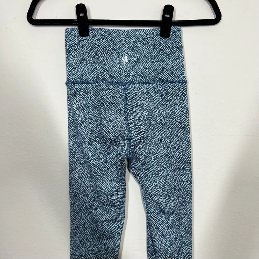 Strut This Printed Full Length High Rise Leggings - Image 3