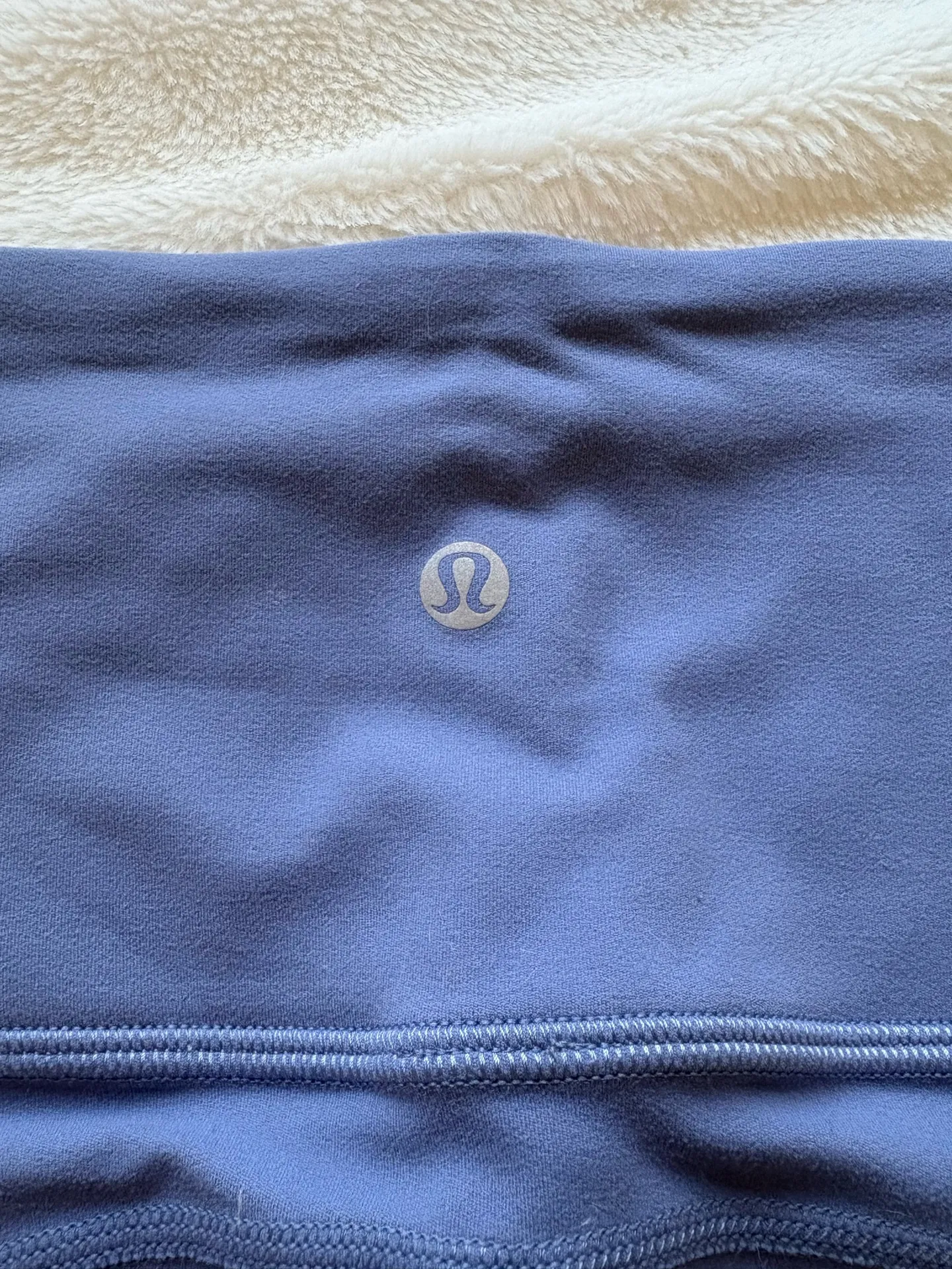 Lululemon Flare Groove High-Rise Nulu - Image 4