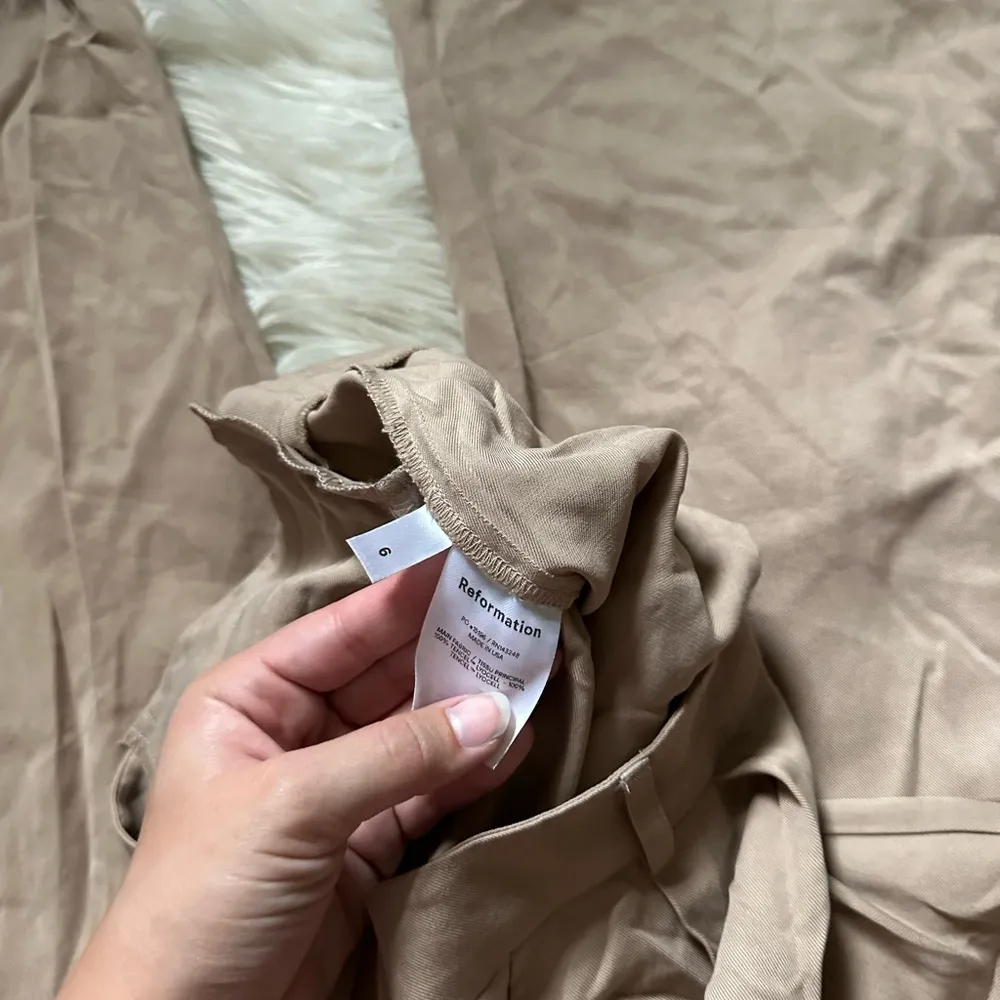 REFORMATION Mason Pant In Khaki - Image 7