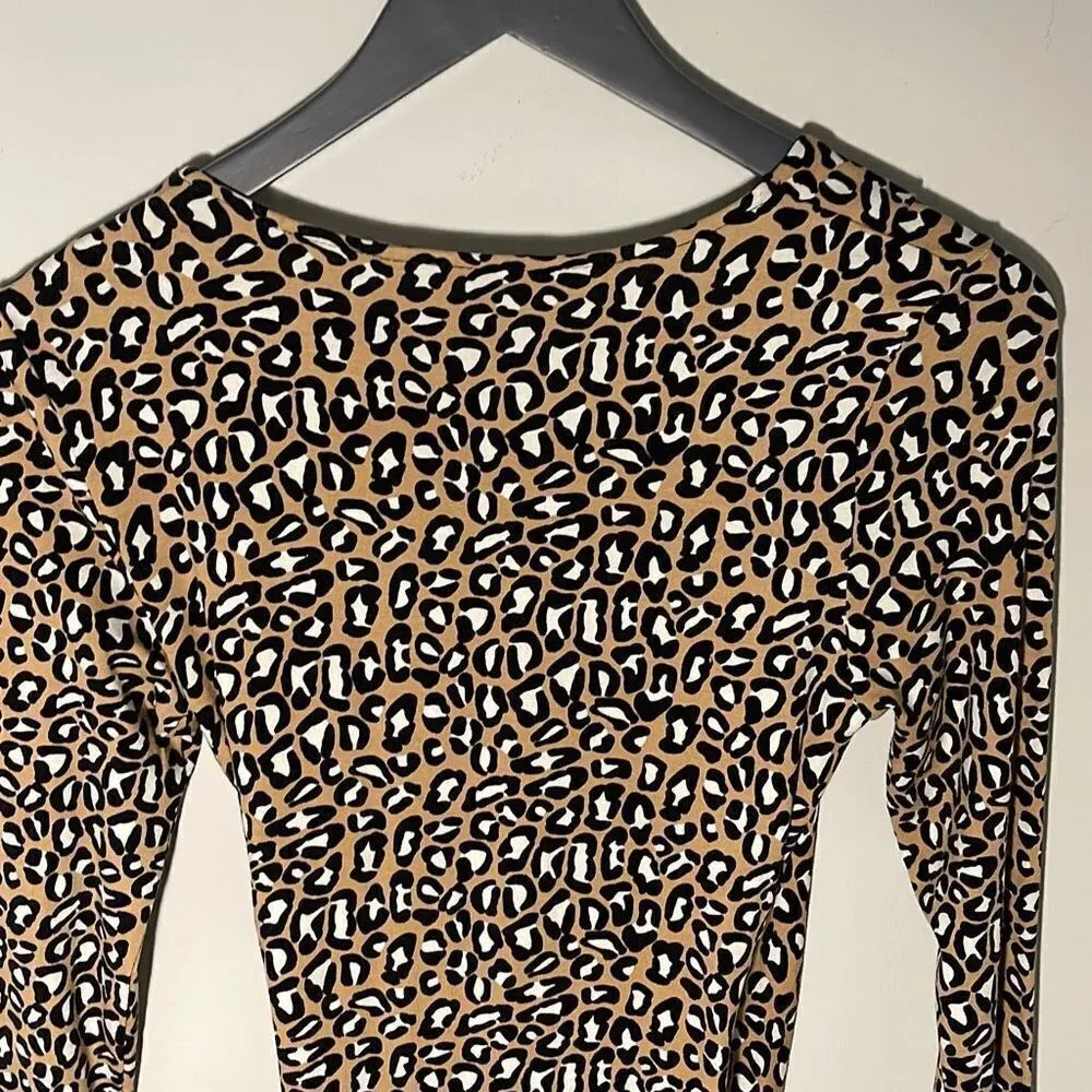 Banana Republic Wrap Dress. Size‎ XS Cheetah Print - Image 7