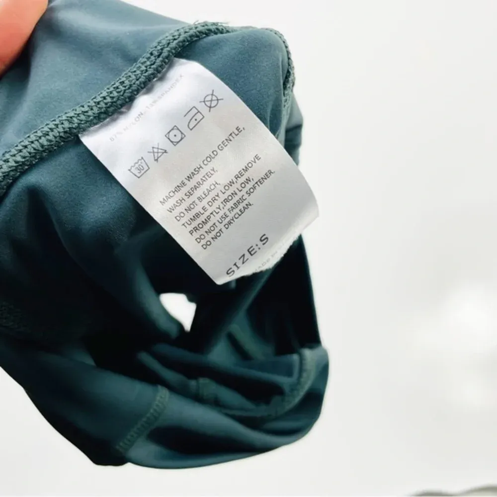 SOOTHFEEL High Waist Yoga Shorts with Side Pockets Tummy Control Size‎ Small - Image 4